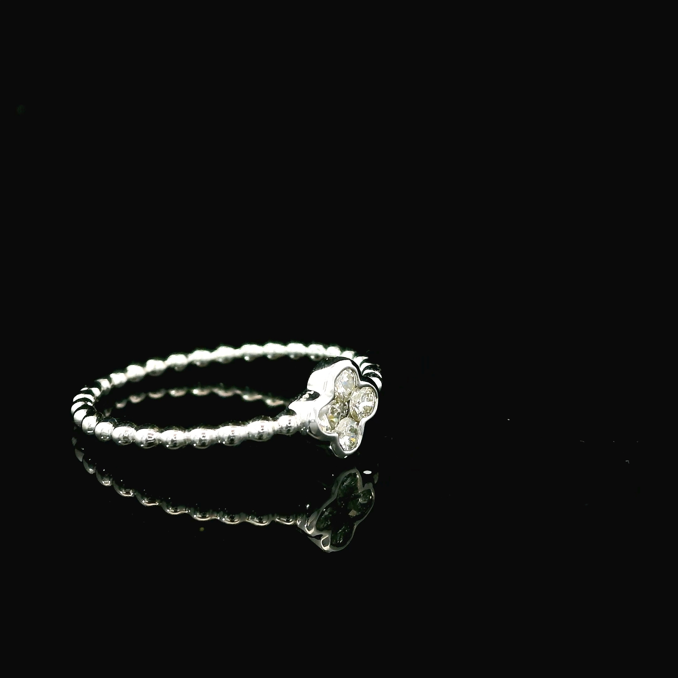 14K White Gold Diamond Clover Multistone Ring 0.19tcw - Image 2