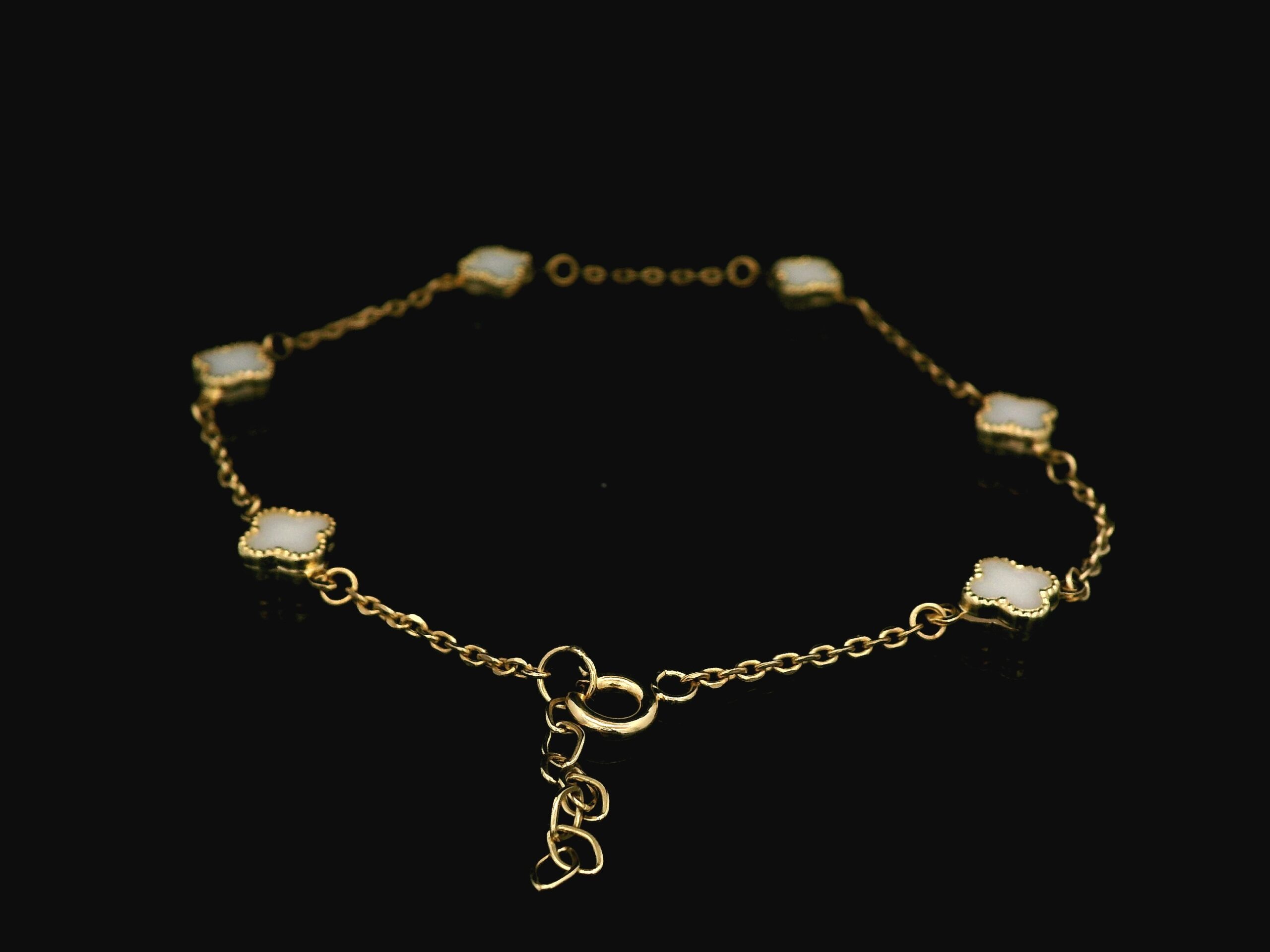 10K YELLOW GOLD WHITE CLOVER BRACELET (SMALL) - Image 2